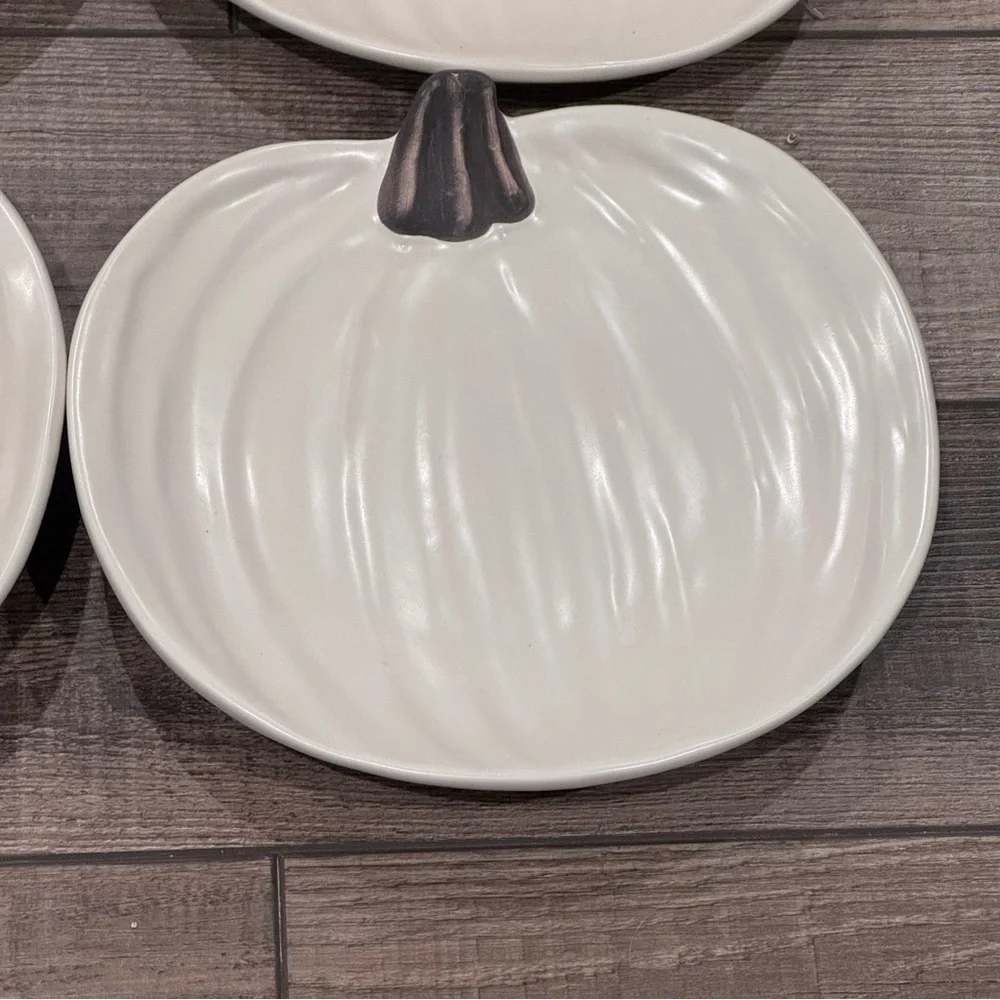 Pottery Barn set white